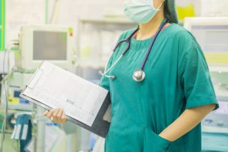 女性医師イメージ