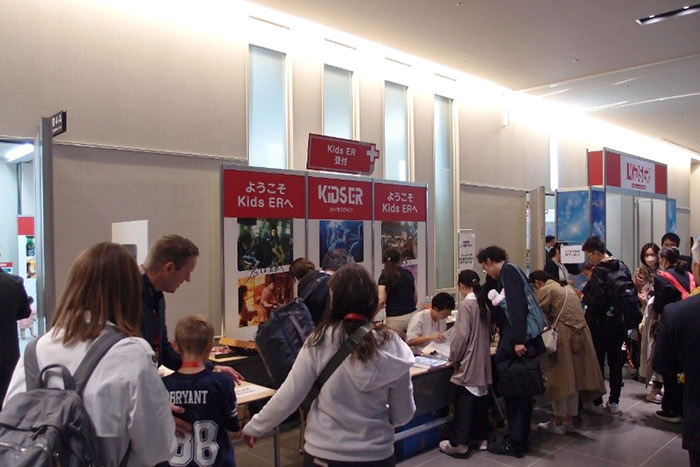 写真4 Kids ERに長蛇の列